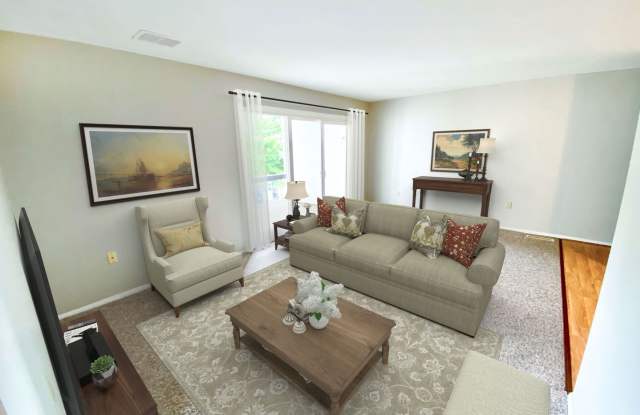 The Yorklyn Apartments and Townhomes - 139 Silver Spur Drive, Yorklyn, PA 17402