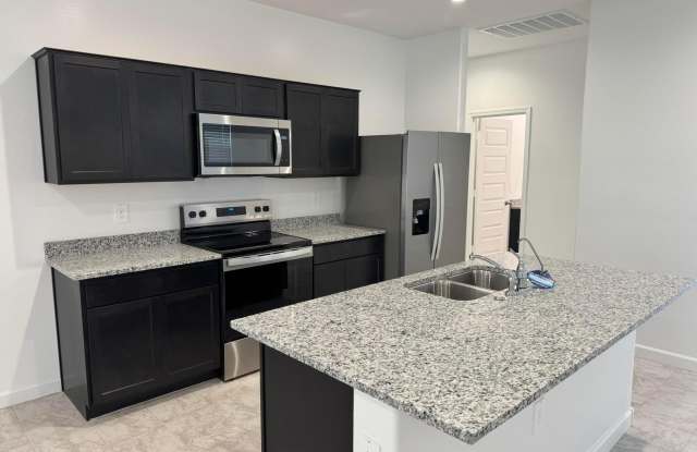 9007 S Palo Verde Drive Gallery 2