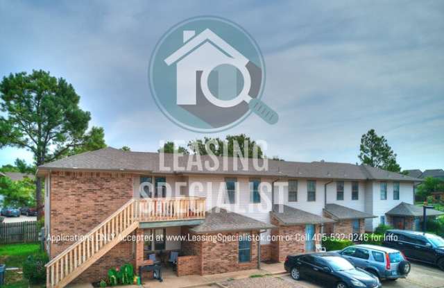 1020 Rambling Oaks Drive photos photos