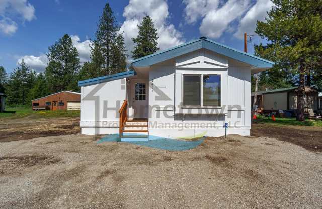 2 Bedroom 1 Bath Home with Off-Street Parking Available in Athol! photos photos