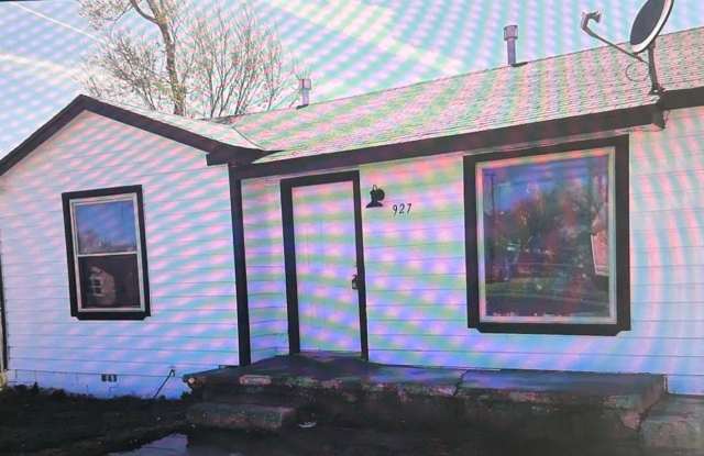 927 Columbine St photos photos