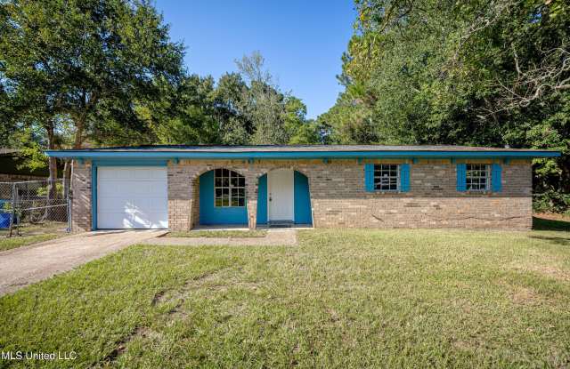 1512 Riverside Drive - 1512 Riverside Drive, Gautier, MS 39553