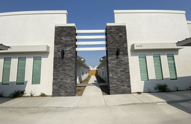 3416 Sahara Drive - 3 Gallery 3