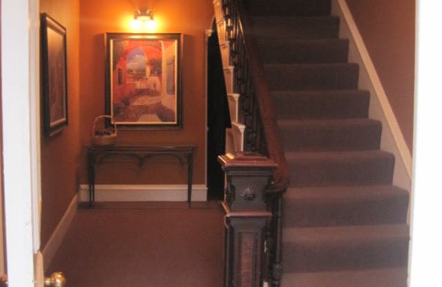450 Cumberland Avenue Gallery 3