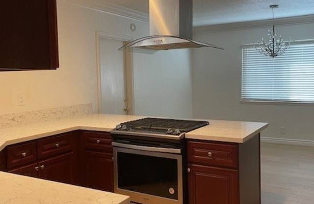 23641 Palomino Drive Gallery 2