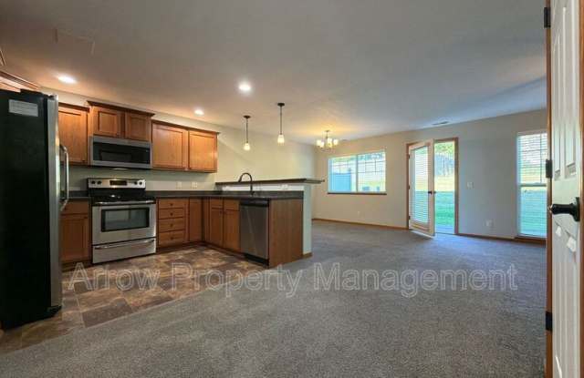 4415 N 18 Gallery 1