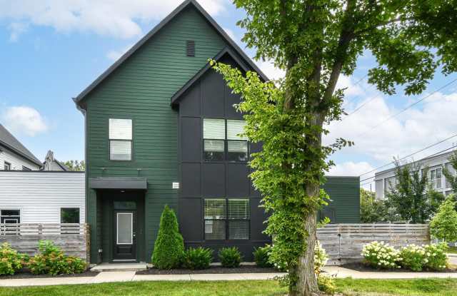 1704 Rosette Way Gallery 2