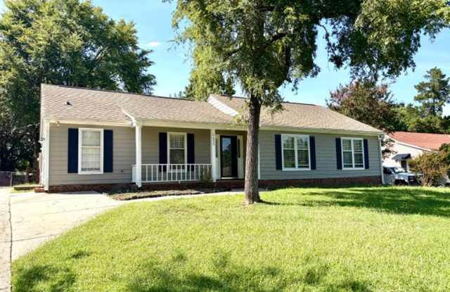 1/2 Month Off Special! Stunning 3BR/2BA Ranch in Brandon Forest photos photos 1/2 Month Off Special! Stunning 3BR/2BA Ranch in Brandon Forest photos photos
