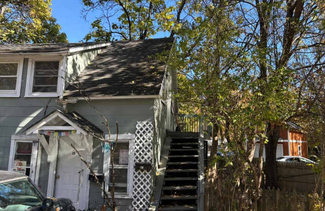 107 Tinker Street Gallery 1