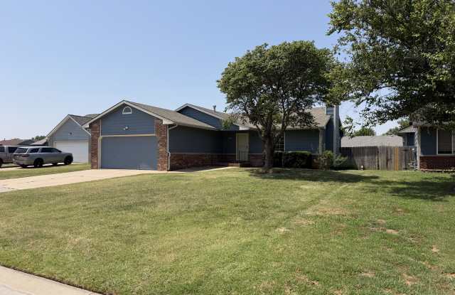 4909 S Custer Cir Gallery 1