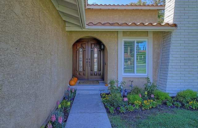 30868 Janlor Drive Gallery 4
