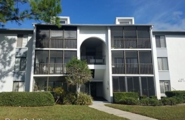 1182 Pineridge Circle W. Unit E3 - 1182 Pine Ridge Cir W, East Lake, FL 34688