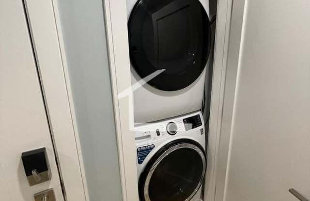Huge 3 bed in Washington square Gallery 4