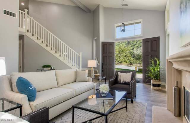 3301 Lang Ranch Parkway Gallery 3