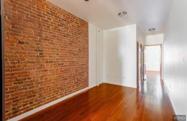 223 Franklin Street Gallery 2