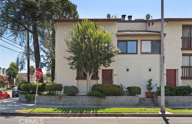 5974 Costello Avenue photos photos