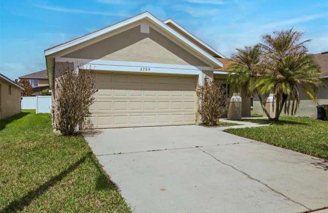 2709 LUCAS LAKES LANE photos photos