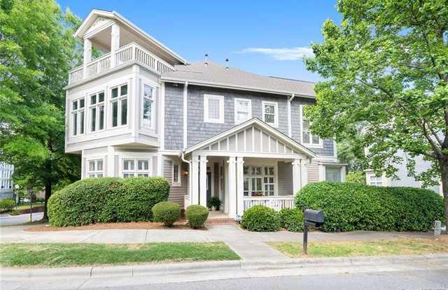 946 Garden District Drive - 946 Garden District Drive, Charlotte, NC 28202