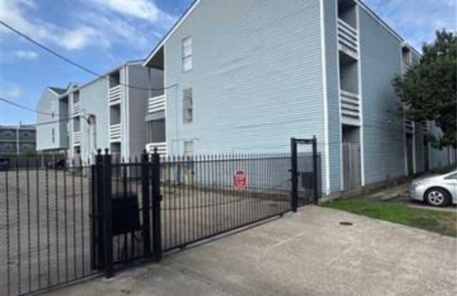 4218 Hessmer Avenue - 115 photos photos