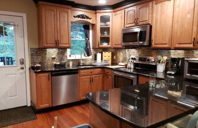 49 Harrison Rd, 2nd Floor photos photos