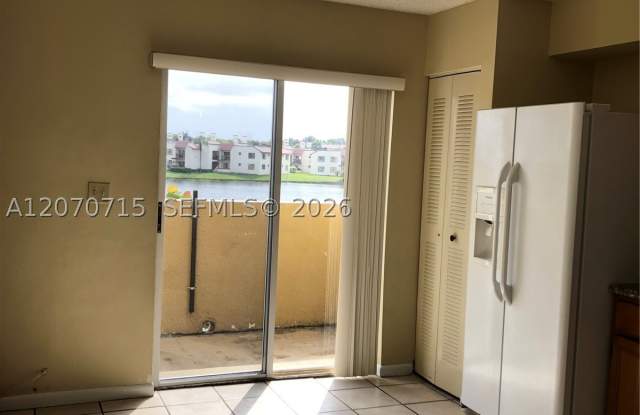14902 SW 82nd Ln Gallery 4