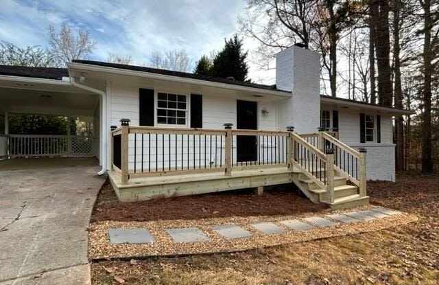 3188 Robin Lane NW Gallery 1