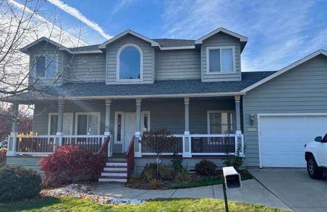 Beautiful 9 Mile Area Home photos photos