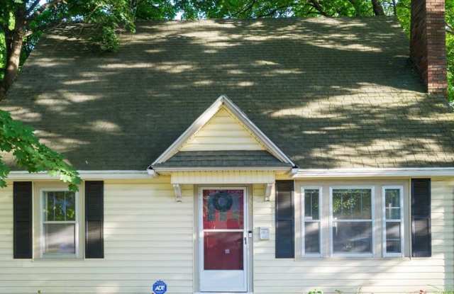 202 E Foster Ave - 202 East Foster Avenue, Coeur d'Alene, ID 83814