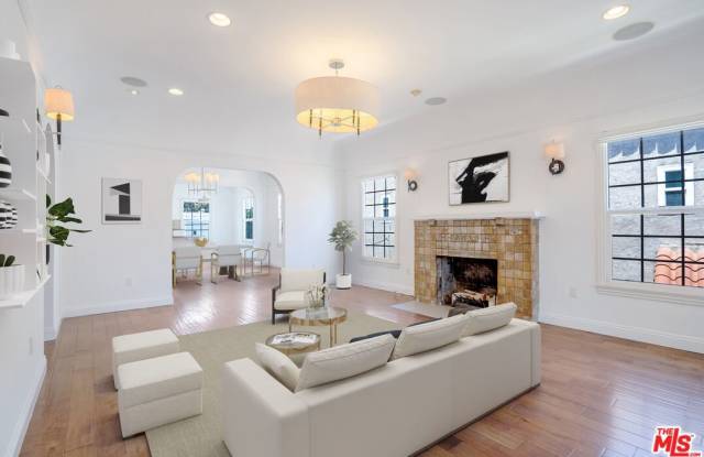 1049 S Mansfield Ave - 1049 South Mansfield Avenue, Los Angeles, CA 90019