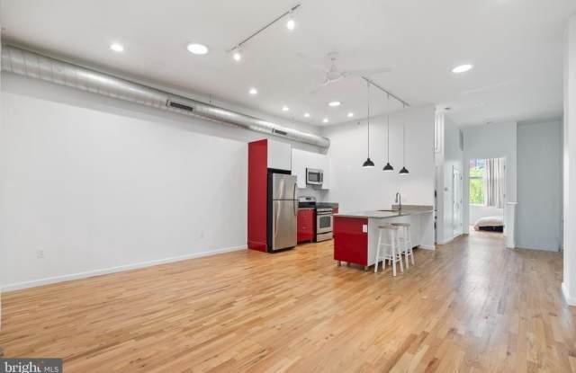 1215 N HANCOCK STREET photos photos