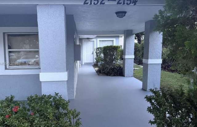 2154 Northeast 168th Street photos photos