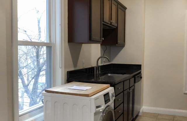 317 W 4th photos photos