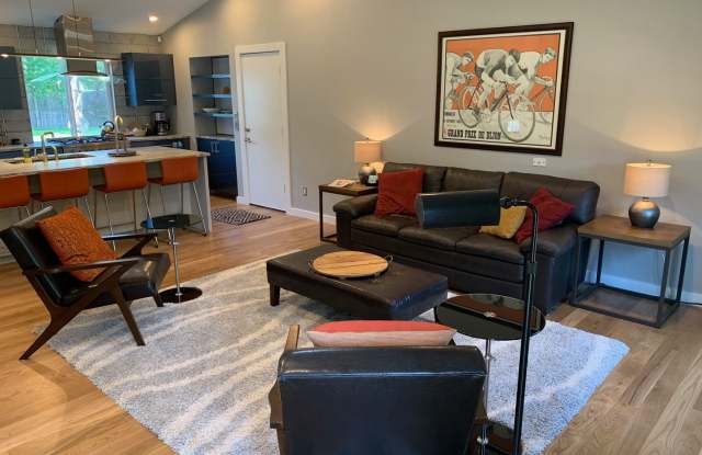 Wonderful 4BD/3BA Home in Louisville! Available June 1! photos photos