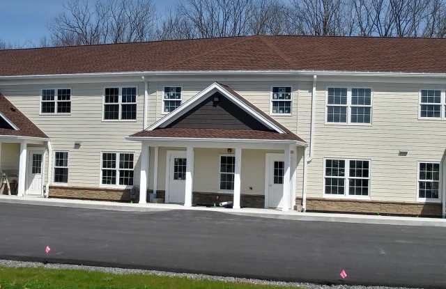 48 South Main St - 48 South Main Street, Churchville, NY 14428