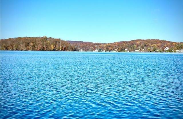 174 East Lake Boulevard - 174 East Lake Boulevard, Mahopac, NY 10541