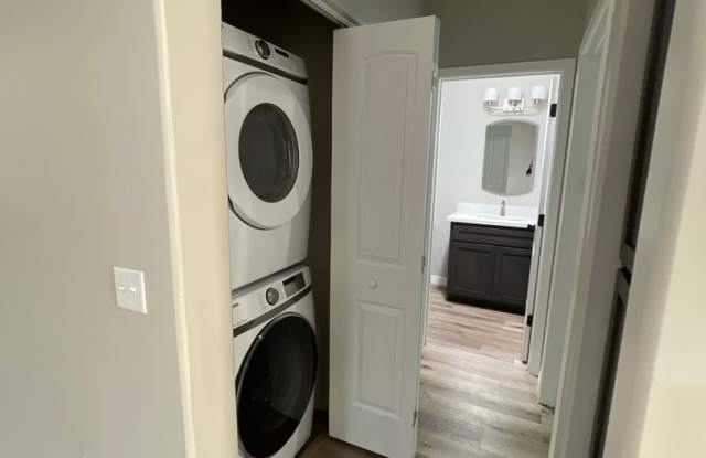 Beautiful Townhouse in Somerton! - 400 Orchid Street, Somerton, AZ 85350