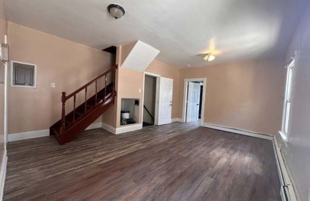 748 Trumbull St photos photos 748 Trumbull St photos photos