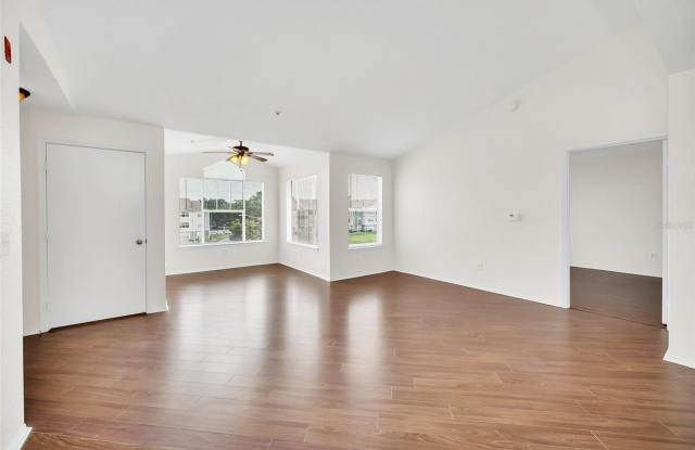 2210 GRAND CAYMAN Court Gallery 4
