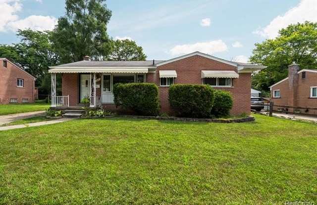 790 Friar Drive photos photos