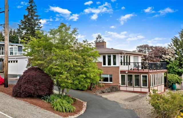 21212 4th Ave S - 21212 4th Avenue South, Des Moines, WA 98198