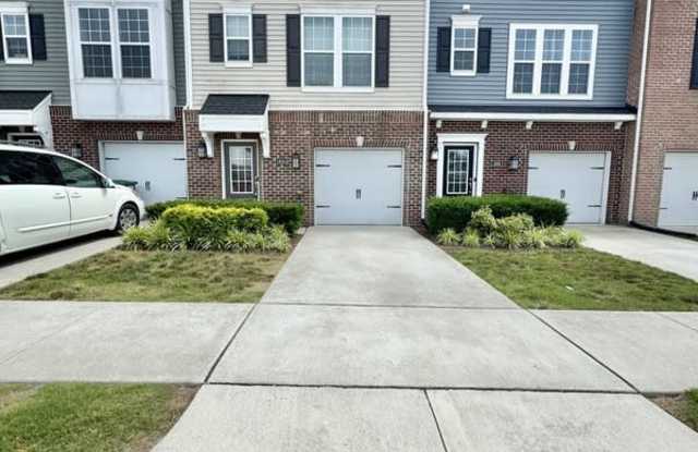 1414 Whitehurst Way photos photos
