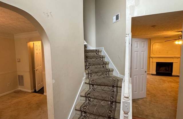 Room in 4 Bedroom Home at Tara Bend - 739 Tara Bend, Clayton County, GA 30228