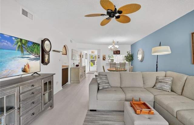 705 Augusta Blvd unit: 705-4 photos photos