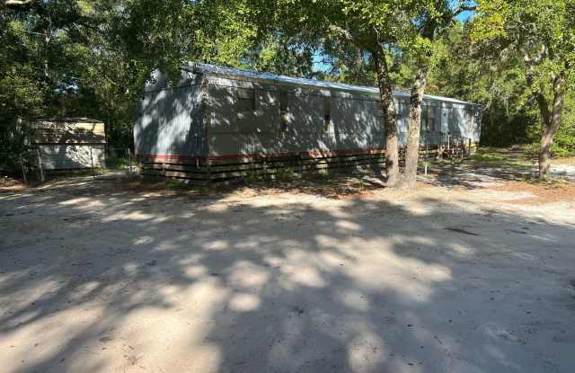 Cozy 2 bedroom, 2 bath Gallery 1