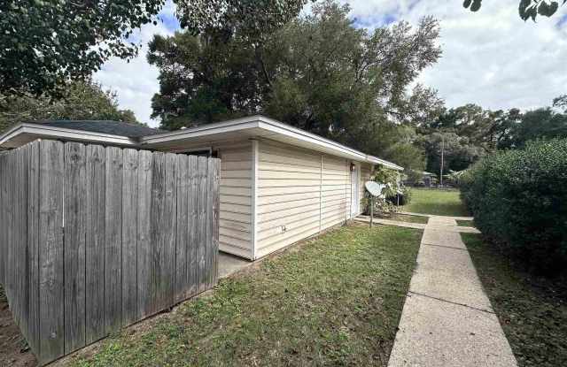 7002 Lanier Dr unit: 2 photos photos