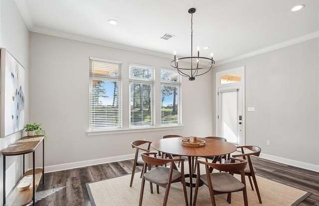 125 GOLF COTTAGE Drive Gallery 4