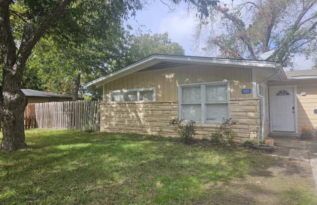 1105 Sycamore photos photos