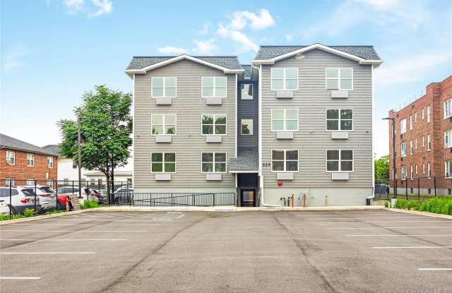 539 Front Street unit: 1D photos photos