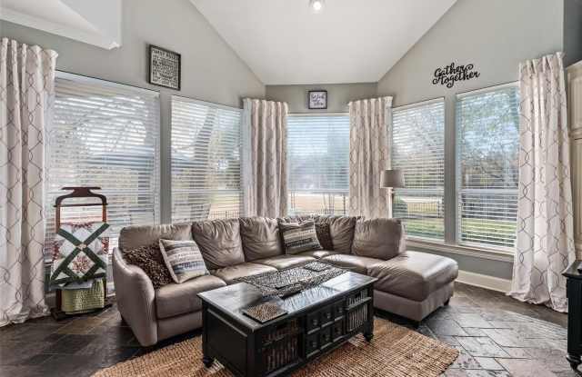 5932 Riverbend Place Gallery 4