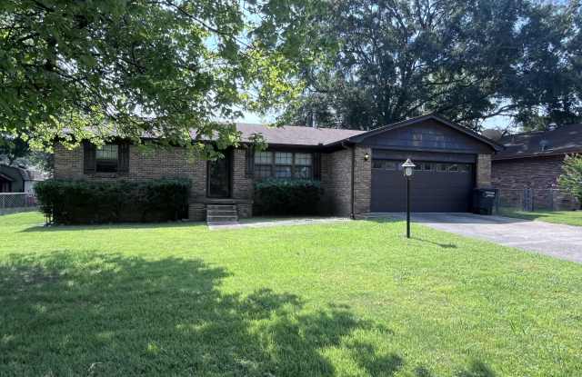 215 Berkshire Circle photos photos
